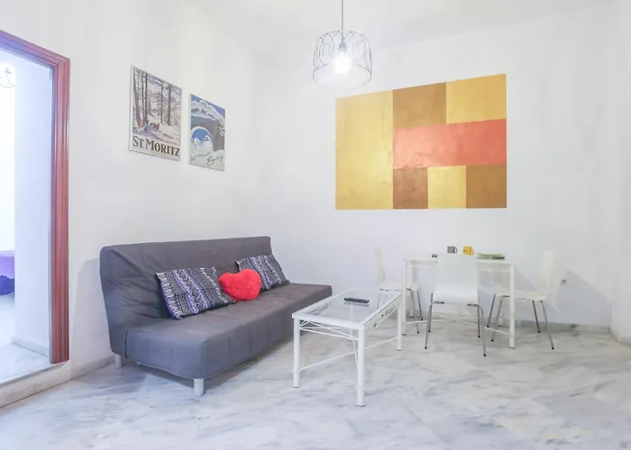 Galindo Center Premium Suites, Free Parking * Sevilla